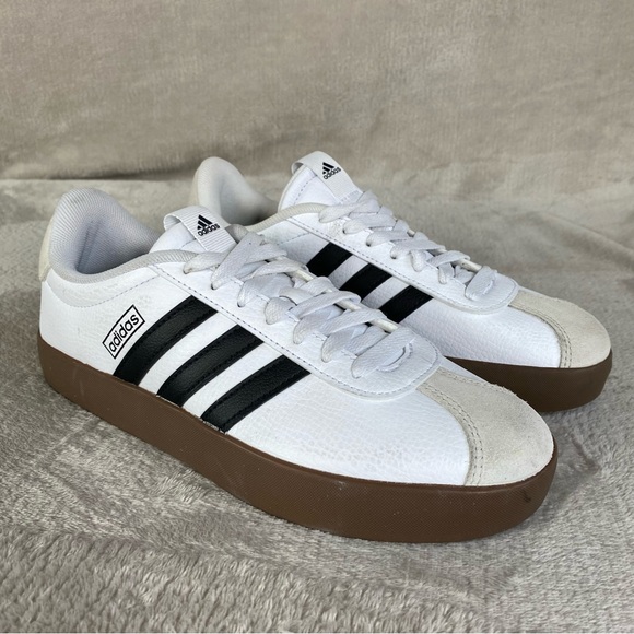 adidas Shoes - Adidas VL 3.0 Court Shoes Womens Size 7 White Black Classic Sneaker Casual